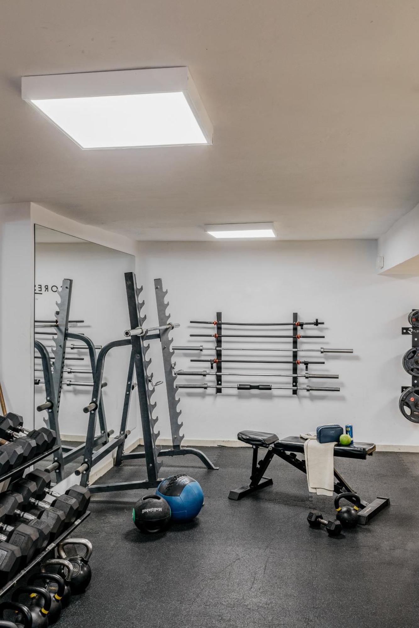 เมเลีย กอร์ริโอเนส ฟวยร์เตเบนตูรา Hotel กอสตากาลมา ภายนอก รูปภาพ A home gym