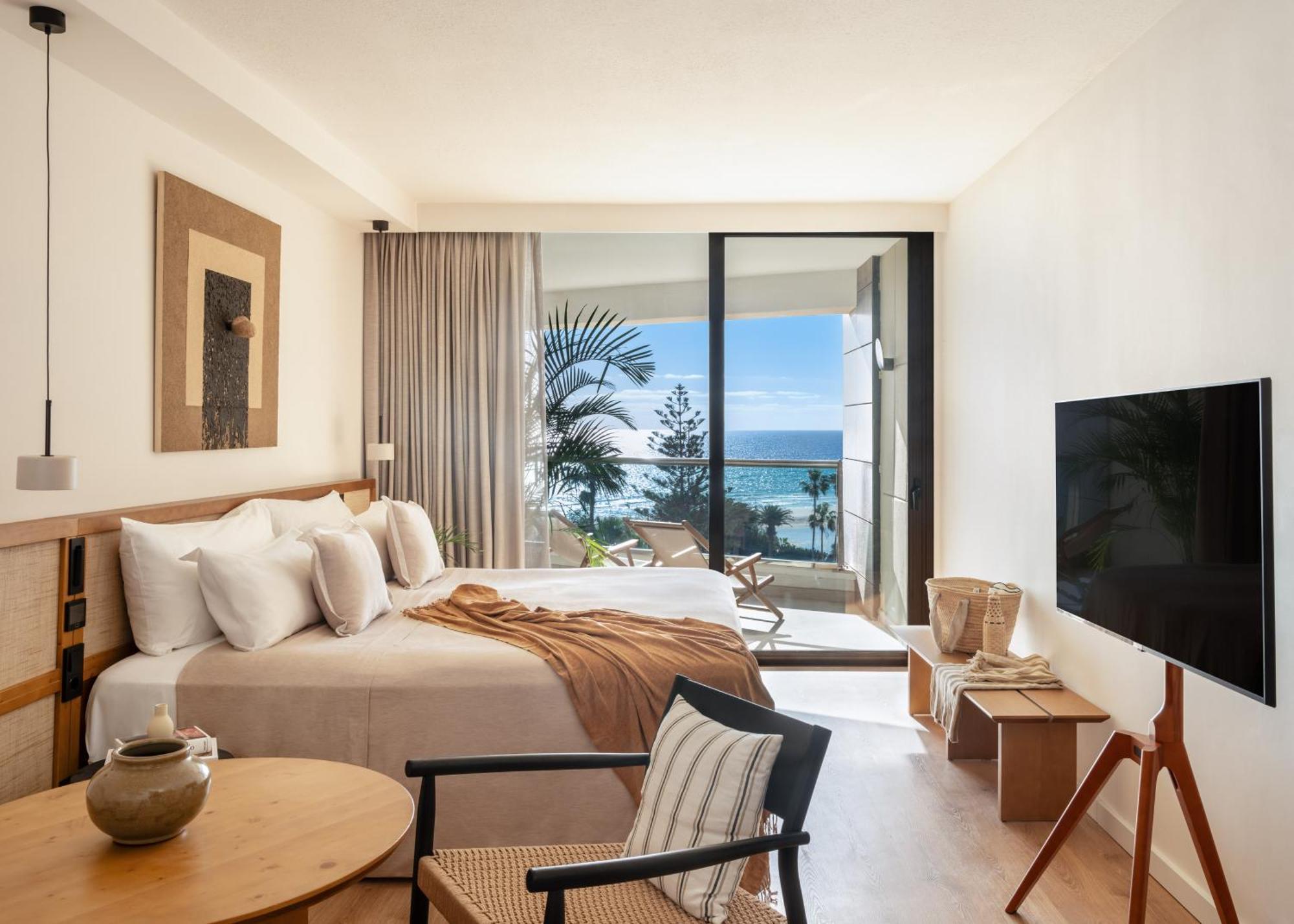 เมเลีย กอร์ริโอเนส ฟวยร์เตเบนตูรา Hotel กอสตากาลมา ภายนอก รูปภาพ A guest room at the hotel